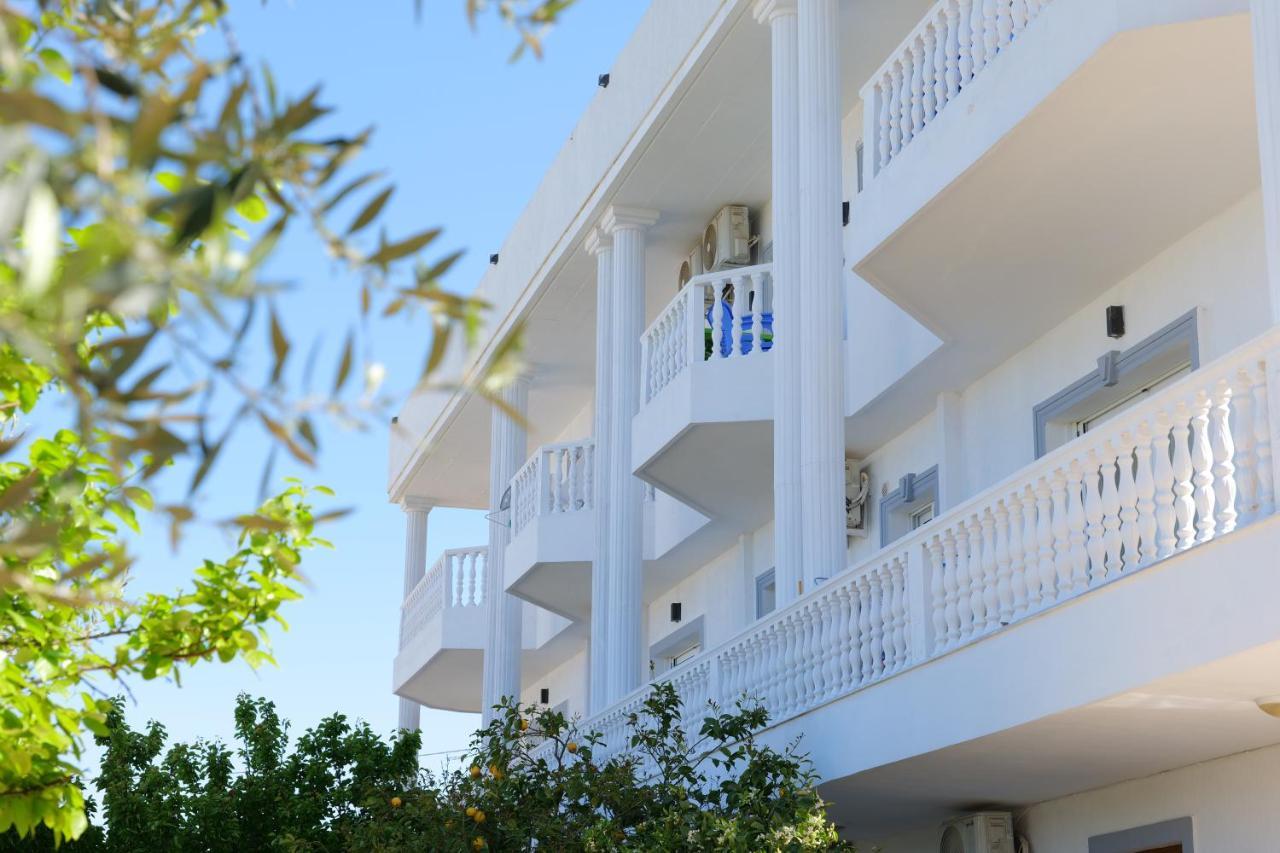 Aparthotel Vila Unique Ksamil Exterior foto