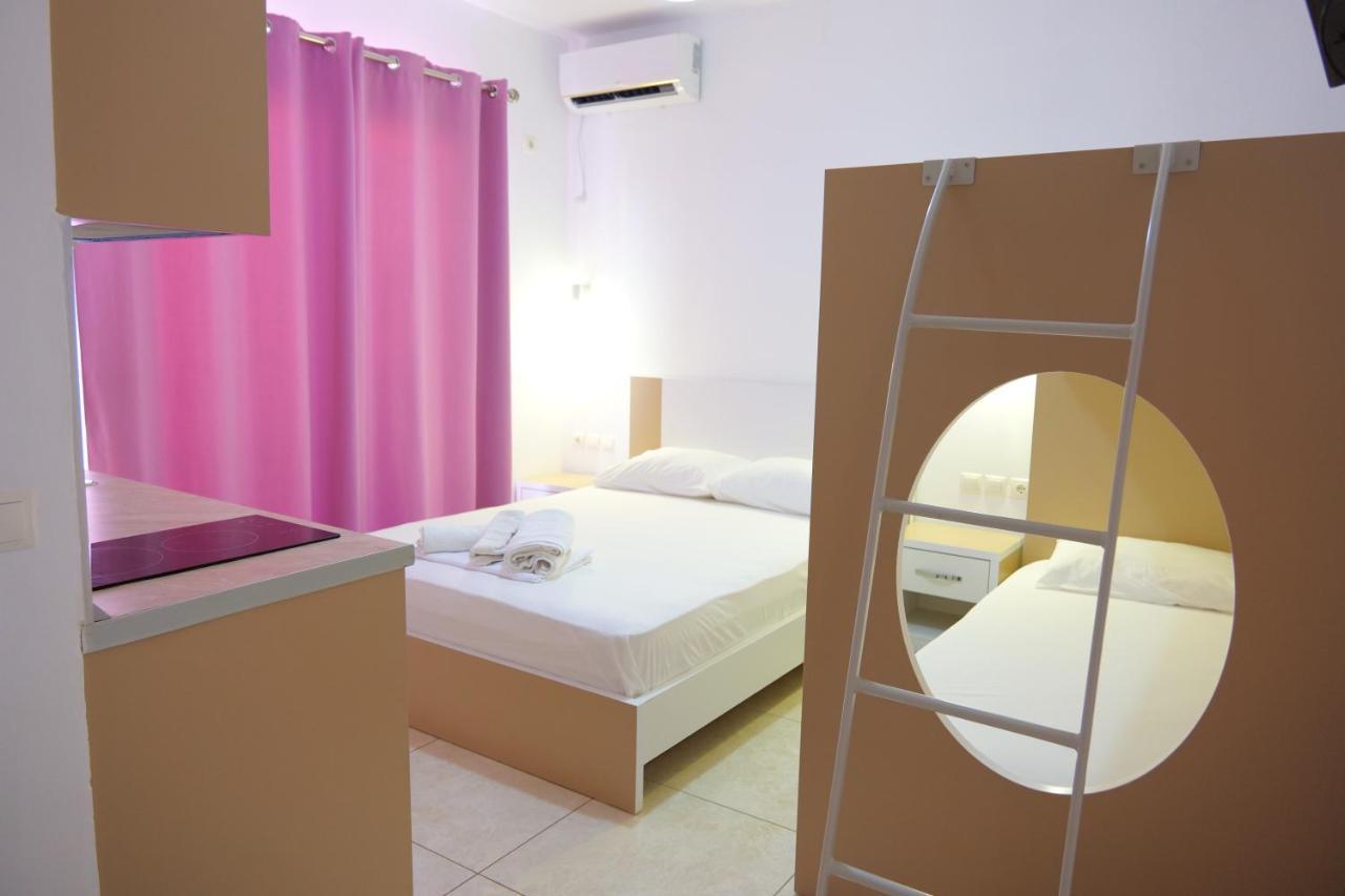 Aparthotel Vila Unique Ksamil Exterior foto