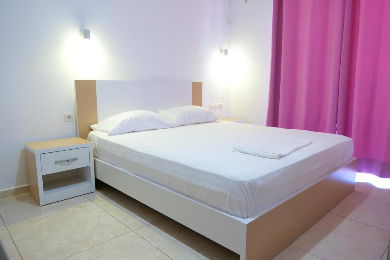 Aparthotel Vila Unique Ksamil Exterior foto